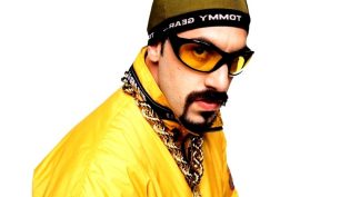 Ali G, Aiii photo