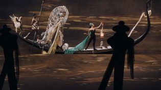 曲终梦回 photo