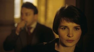 蓝白红三部曲之蓝 photo