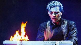 Rammstein - Live aus Berlin photo