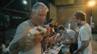 路跑者: 关于Anthony Bourdain的电影 photo