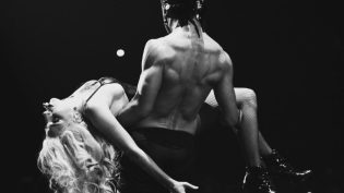Lady Gaga：恶魔舞会巡演之麦迪逊公园广场演唱会 photo