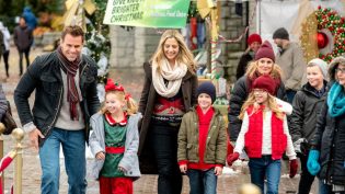 A Christmas to Remember photo