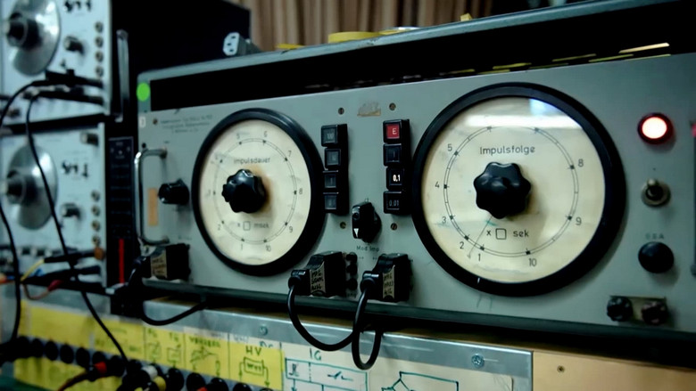 Electronic Vibrations – Ein Sound verändert die Welt photo