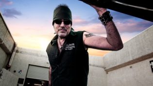Counting Cars photo