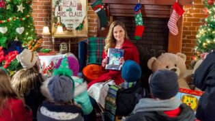 Sharing Christmas photo