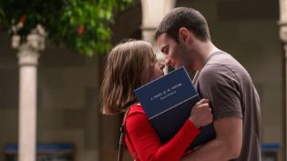 隔窗恋爱：飘洋过海 photo