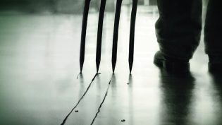 杀出狂人镇 photo