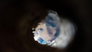 蛛网男孩 photo