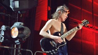 AC/DC:  River Plate现场演出 photo