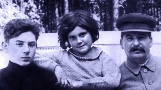 Stalins Tochter photo