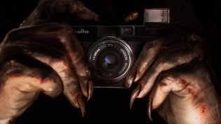 哭声 photo