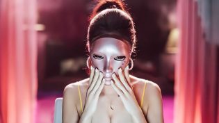 假面女郎 photo