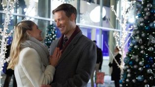 Jingle Around the Clock photo