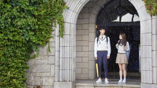 因为初恋是第一次 photo