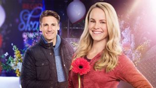Love on Ice photo