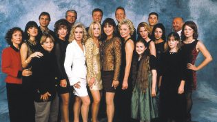 Knots Landing photo