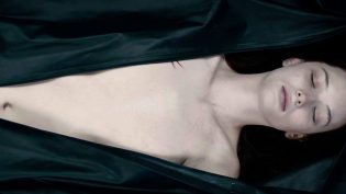 无名女尸 photo