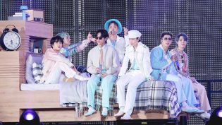 BTS 防弹少年团：PERMISSION TO DANCE ON STAGE–洛杉矶 photo